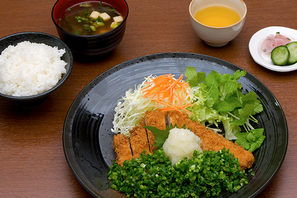 ねぎおろしロースかつ定食